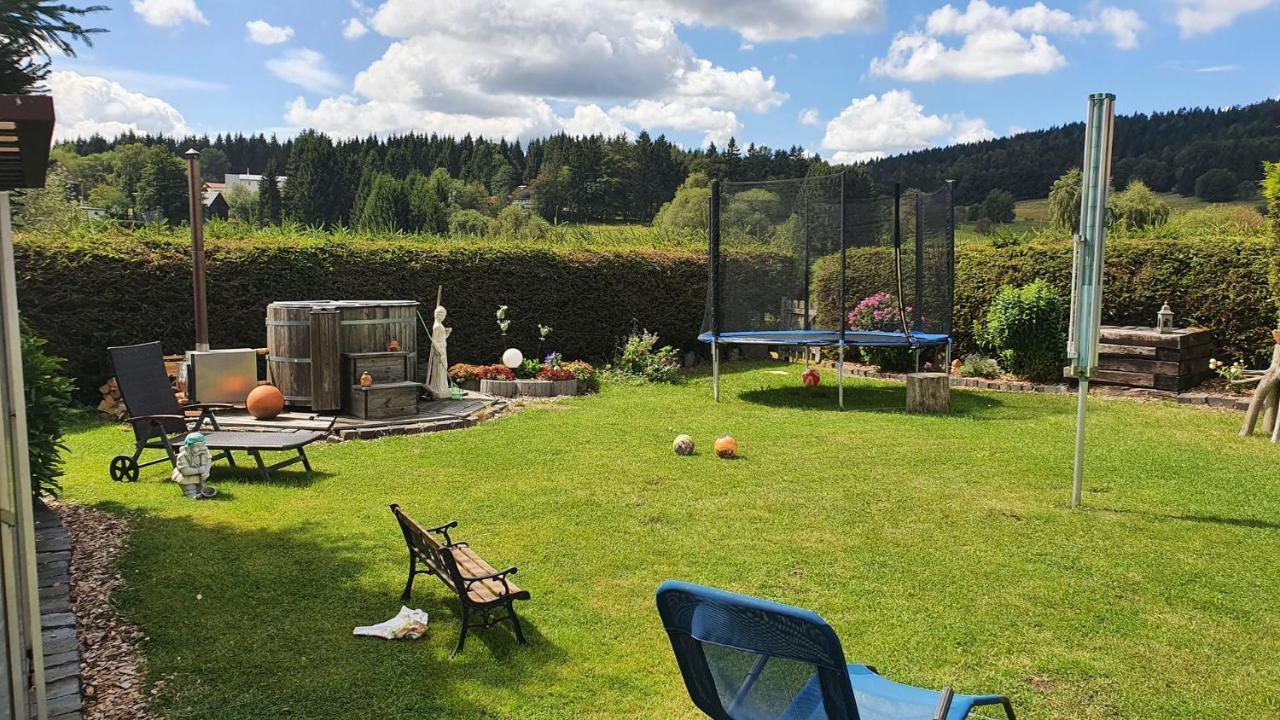 Monis Gemuetliche Ferienwohnungen Suhl Buitenkant foto